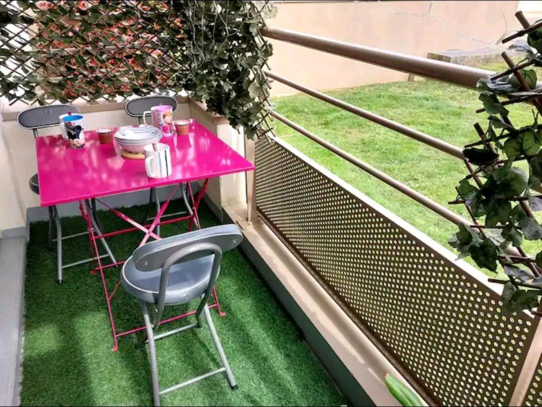 מונטבראן Apartment 8Mn Disneyland Paris 2-3 Bedroom, 2 Parking מראה חיצוני תמונה